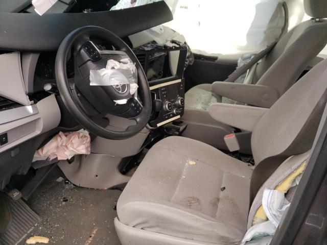 5TDZZ3DC2HS813061 Toyota SIENNA