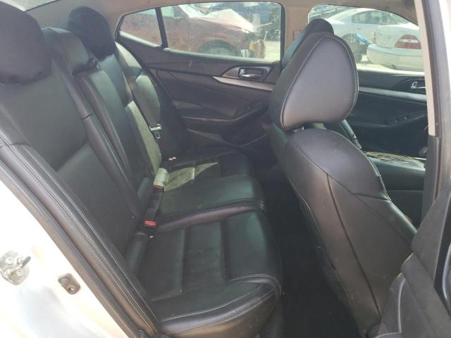 1N4AA6AP4JC377632 Nissan Maxima 3.5s
