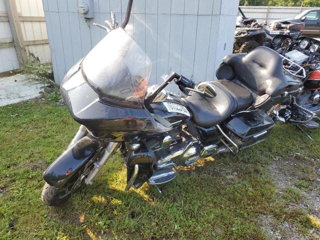 2016 HARLEY-DAVIDSON FLTRU 1HD1KGL10GB604883