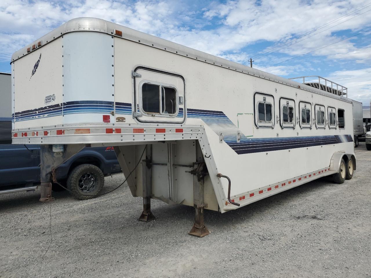 1990 FEATHERLITE MFG INC HORSETRAIL for Sale NV LAS VEGAS WEST