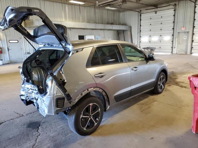 KNDCP3LE3P5065228 Kia Niro LX 3