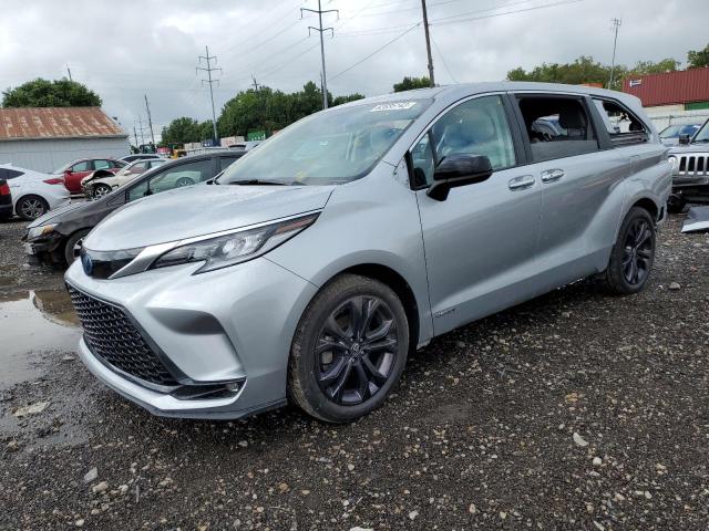 TOYOTA-SIENNA-5TDXRKEC3MS003948