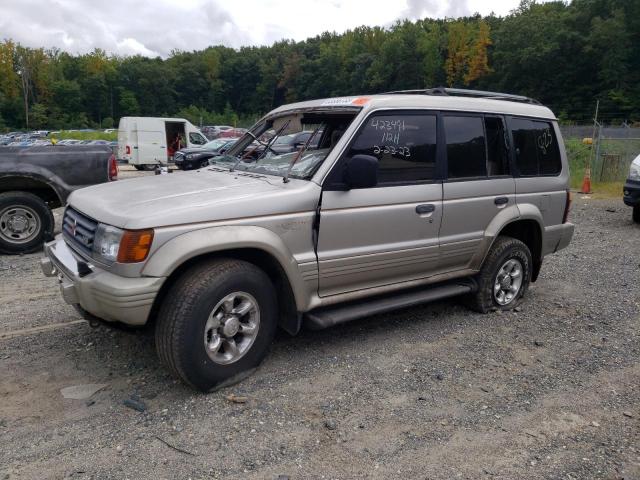 1997 Mitsubishi Montero SR