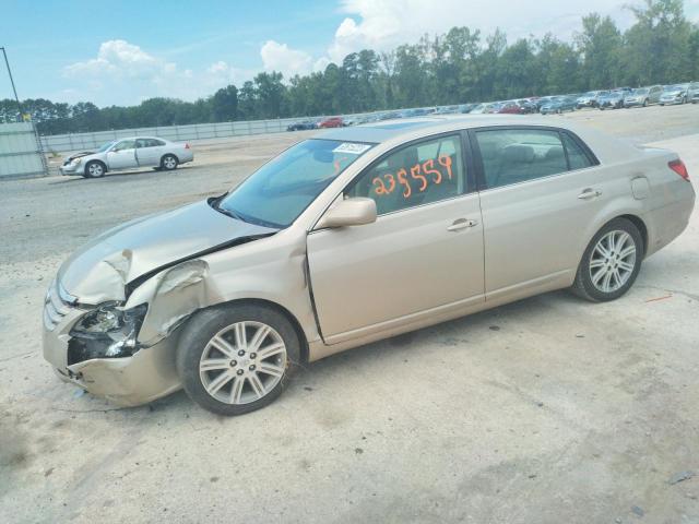 2005 Toyota Avalon XL