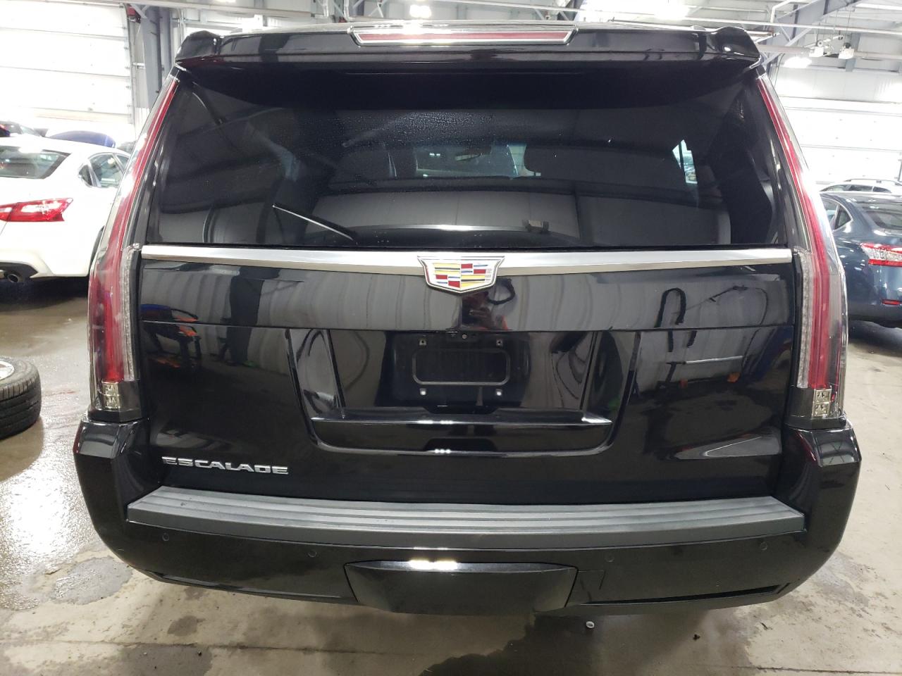 1GYS4HKJ1KR135952 Cadillac Escalade E 6