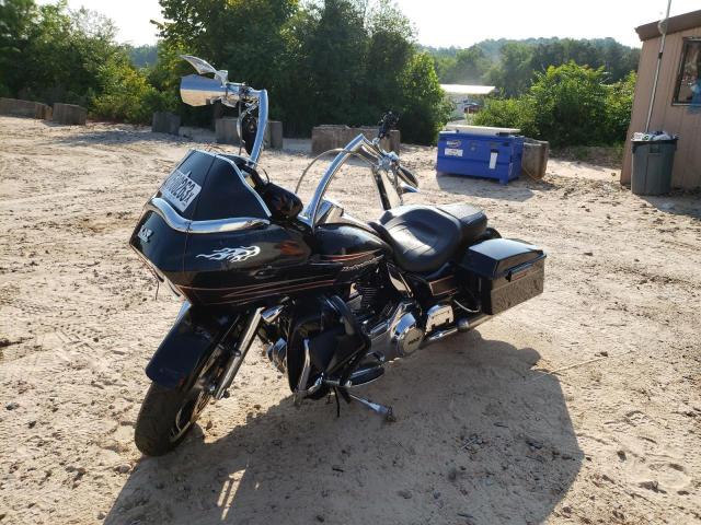 2011 HARLEY-DAVIDSON FLTRU 1HD1KGM18BB645379