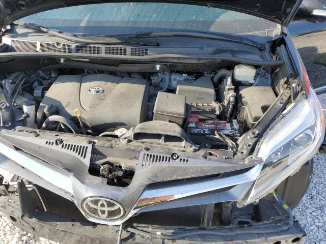 5TDYZ3DC9JS920481 Toyota SIENNA XLE