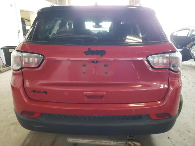 3C4NJDBB7JT457045 Jeep Compass Latitude