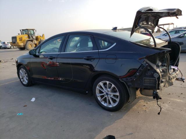 3FA6P0HD2KR186324 Ford Fusion SE 2