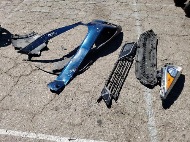 KNDCB3LC2H5059399 KIA NIRO FE