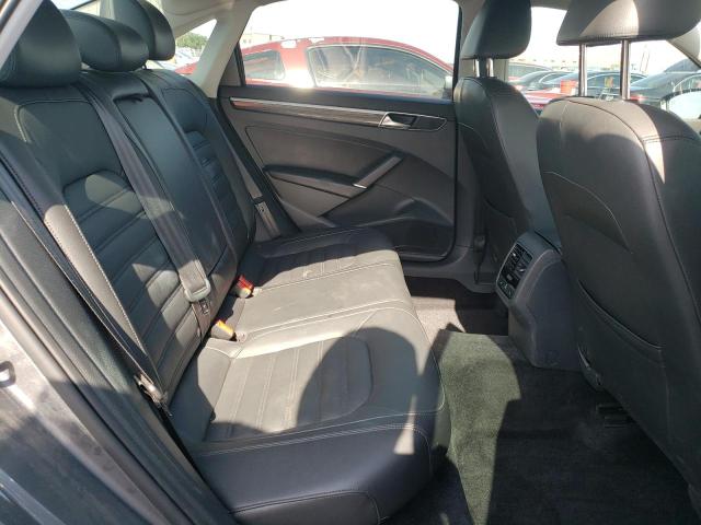 2018 VOLKSWAGEN PASSAT SEL - 1VWCA7A33JC042736