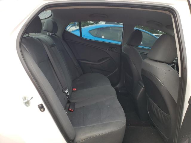 KNAGM4A78F5568673 KIA Optima Lx