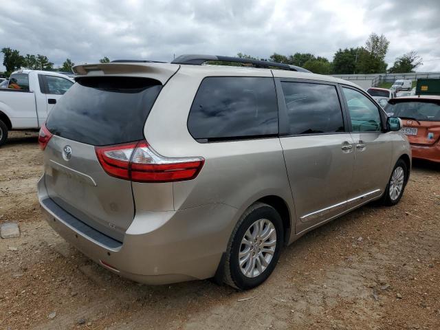 5TDYZ3DC3HS888699 Toyota SIENNA XLE