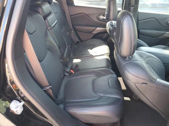 1C4PJMJN8KD116295 Jeep Cherokee Overland