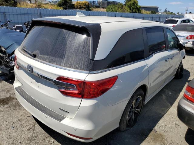 5FNRL6H89JB048689 2018 HONDA ODYSSEY, photo no. 3