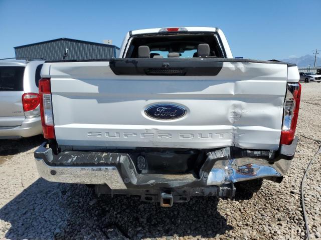 1FT7W2B69JEC02723 Ford F250 Super Duty