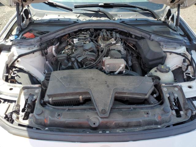 WBA8E5G59JNV02011 BMW 320 XI
