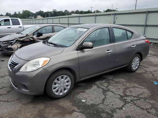 2013 Nissan Versa S