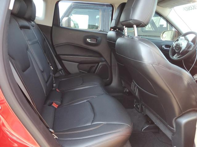 3C4NJDCB2JT329035 Jeep Compass Limited