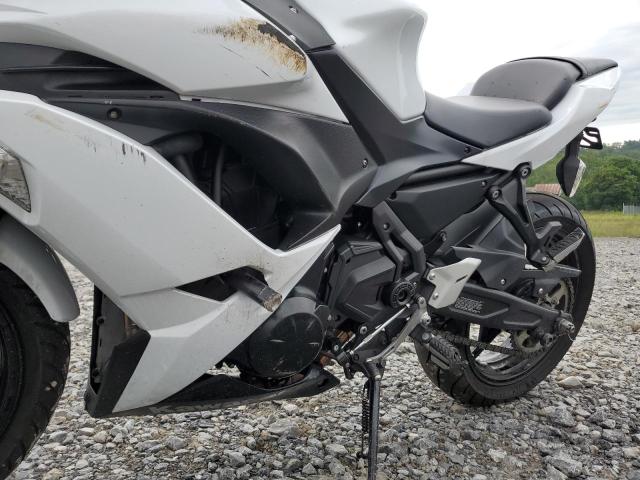 2017 KAWASAKI EX650 F - JKAEXEK10HDA04071