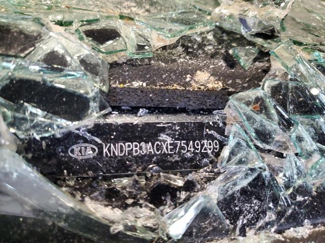 KNDPB3ACXE7549299 KIA Sportage Base