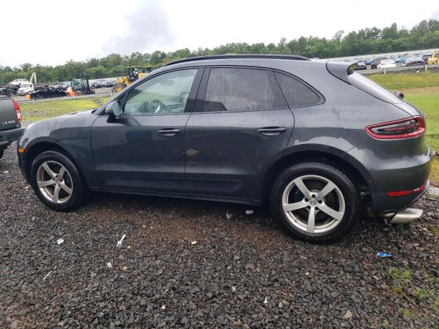 VIN WP1AA2A51JLB01389 2018 Porsche Macan no.2