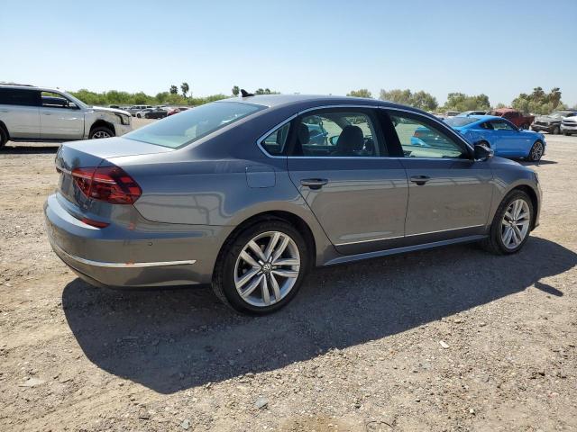 2017 VOLKSWAGEN PASSAT SEL - 1VWCT7A32HC073268