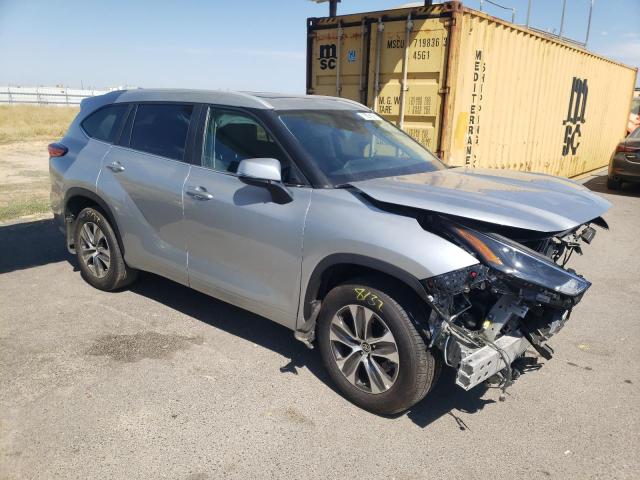 VIN 5TDKDRAH8PS002687 2023 Toyota Highlander, L no.4