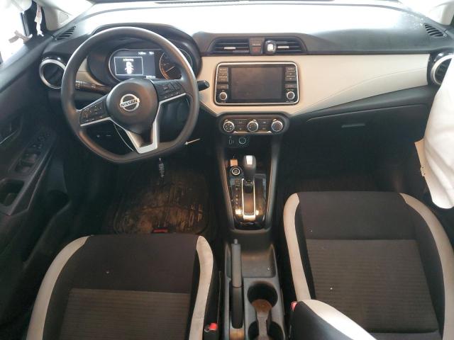  NISSAN VERSA 2021 Чорний