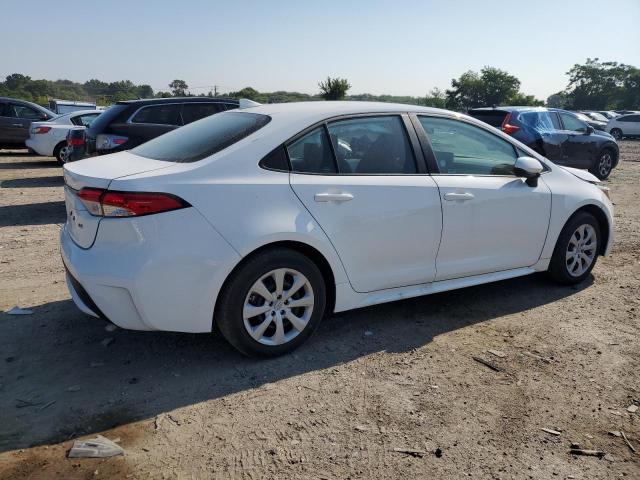 5YFEPMAE5NP328594 Toyota Corolla LE 3