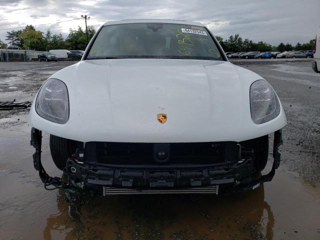 VIN WP1AA2A5XNLB11635 2022 Porsche Macan no.5