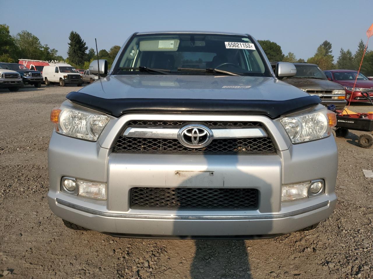 JTEBU5JR5B5072689 2011 Toyota 4Runner Sr5