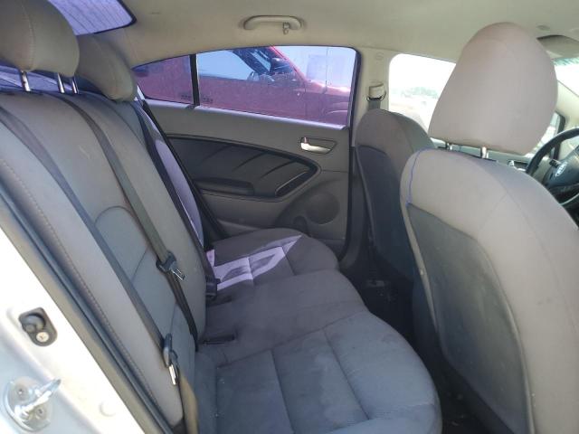 3KPFK4A7XHE059471 KIA FORTE LX