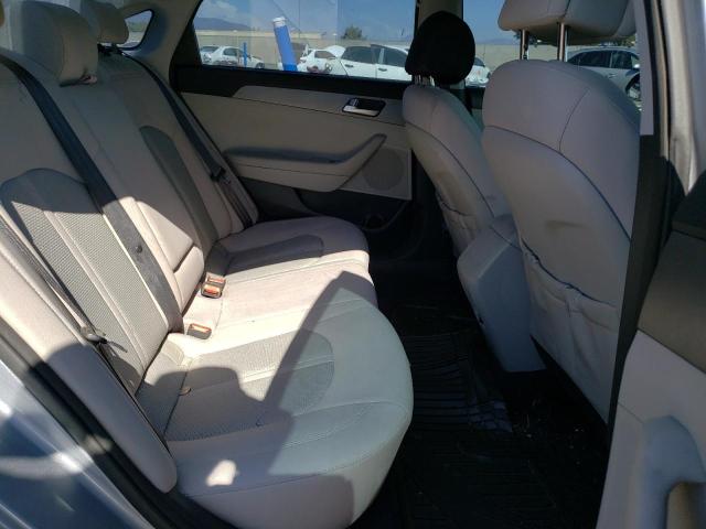 5NPE24AF7FH217213 Hyundai SONATA SE