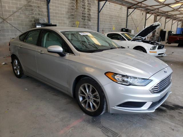 3FA6P0HDXHR126526 Ford FUSION SE