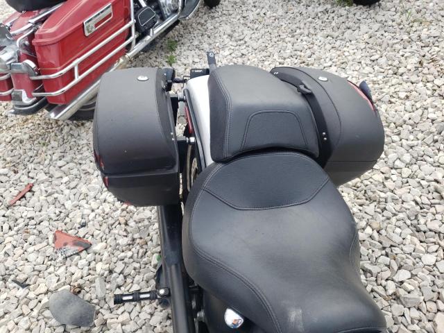 2011 HARLEY-DAVIDSON FLSTFB 1HD1JN519BB026537