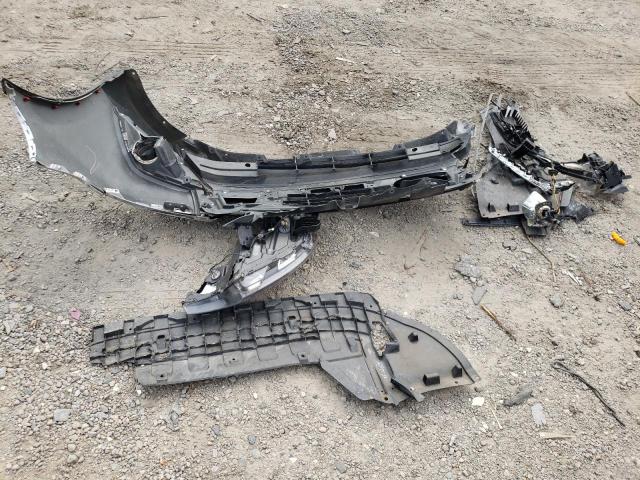 JA4AZ3A34JZ052601 Mitsubishi Outlander Se