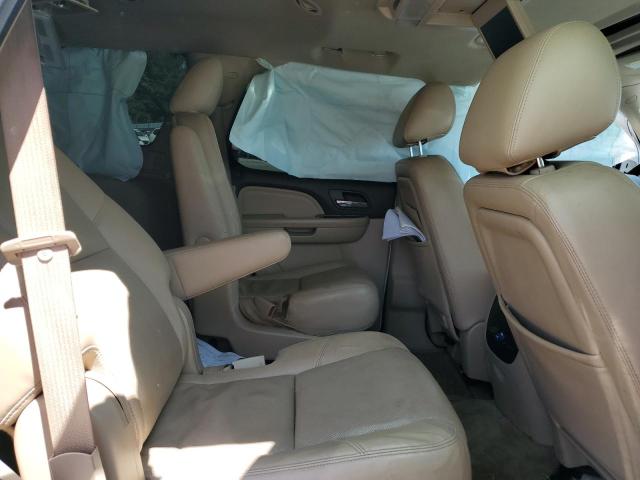 Паркетники GMC YUKON 2013 Білий