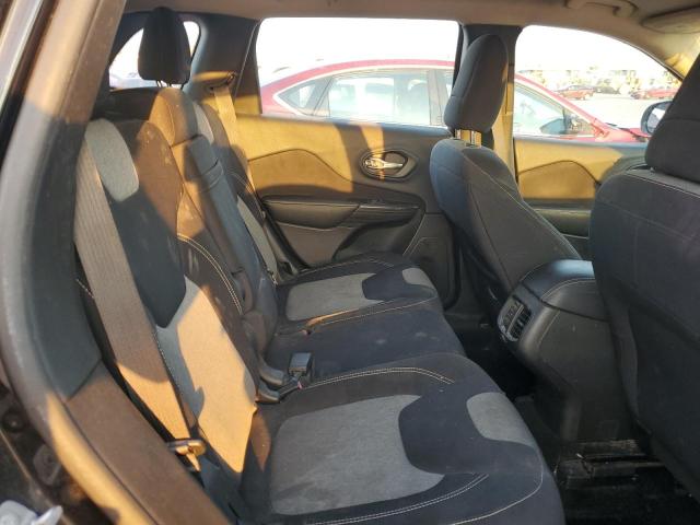 1C4PJLAB2EW168806 Jeep Cherokee Sport
