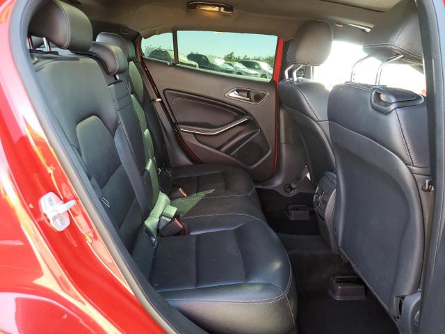 WDCTG4GBXGJ241974 Mercedes-Benz Gla 250 4matic