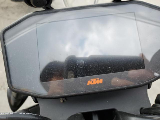 2023 KTM 890 DUKE R VBKTU9407PM848412