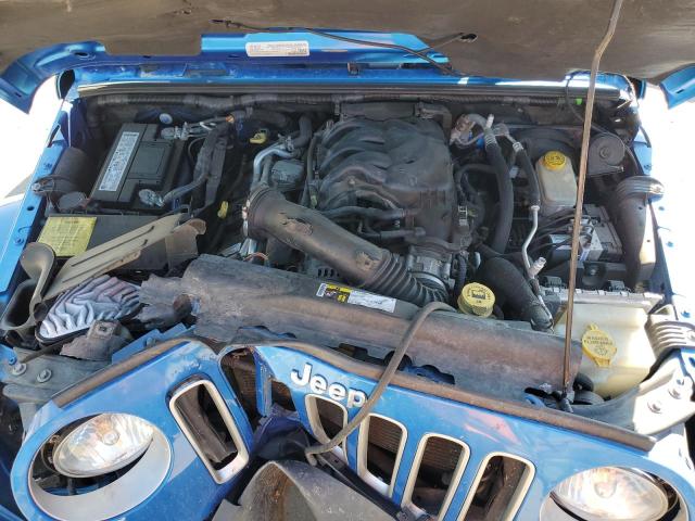 1C4AJWBG4GL147266 Jeep Wrangler Sahara