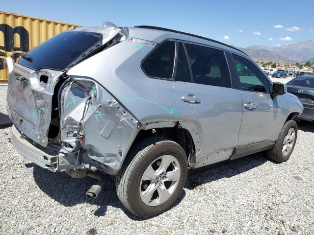 2T3W1RFV8MC098213 Toyota Rav4 Xle