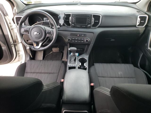 KNDPMCAC4H7085960 KIA Sportage Lx