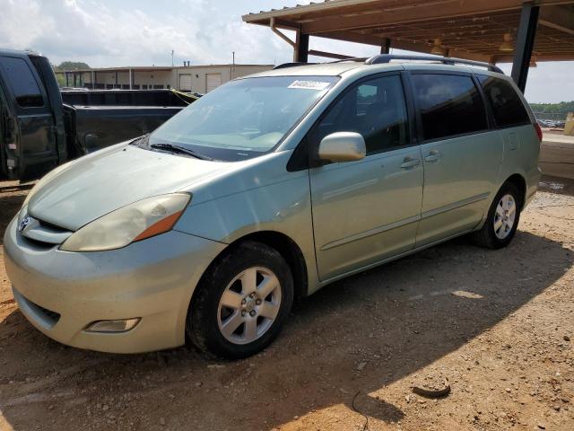 2006 Toyota Sienna XLE