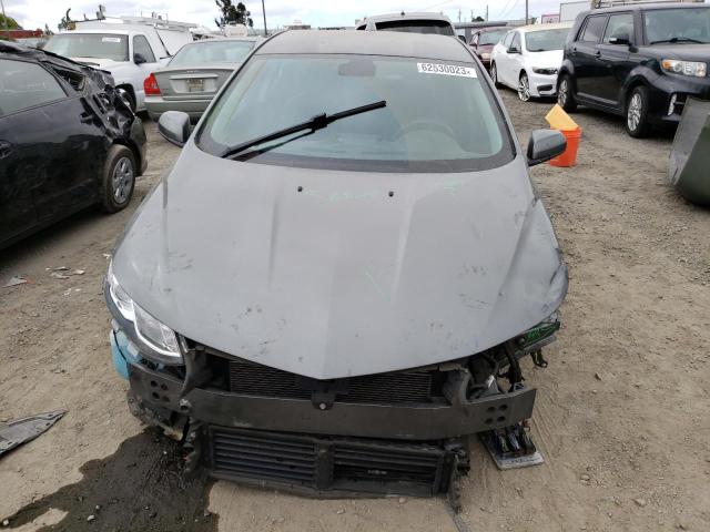 VIN 1G1RC6S51HU142753 2017 Chevrolet Volt, LT no.5