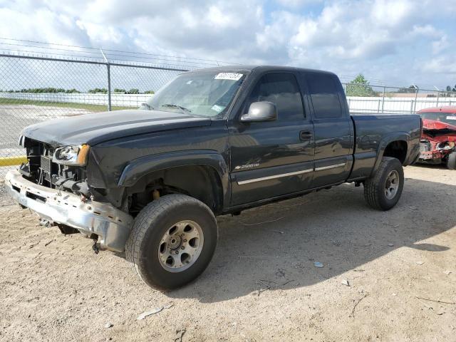 2004 Chevrolet Silverado 2500HD 