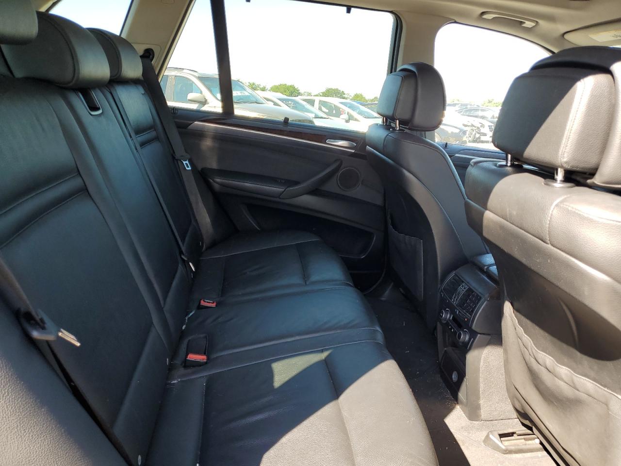 5UXZV4C52BL404361 2011 BMW X5 xDrive35I