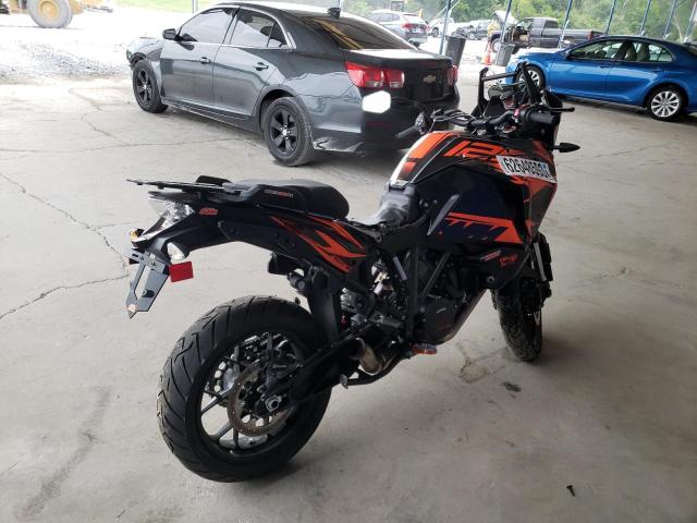 2019 KTM 1290 SUPER - VBKV79401KM915708
