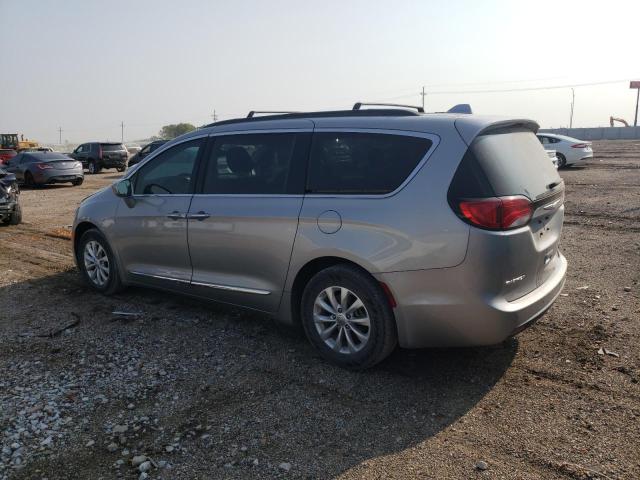 2C4RC1BG4HR747424 2017 CHRYSLER PACIFICA, photo no. 2